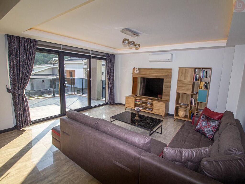 Deniz Manzaralı Villada Tatil Keyfi